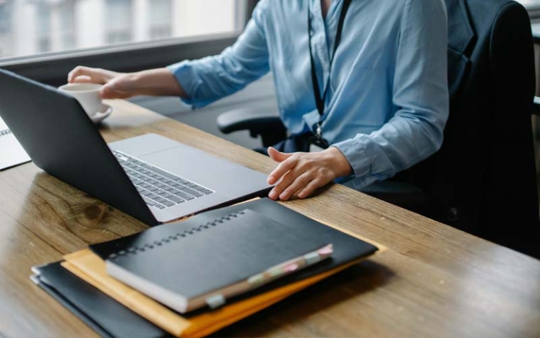 مالیات شرکت‌ ها و نحوه ثبت آن | ثبت پرسان